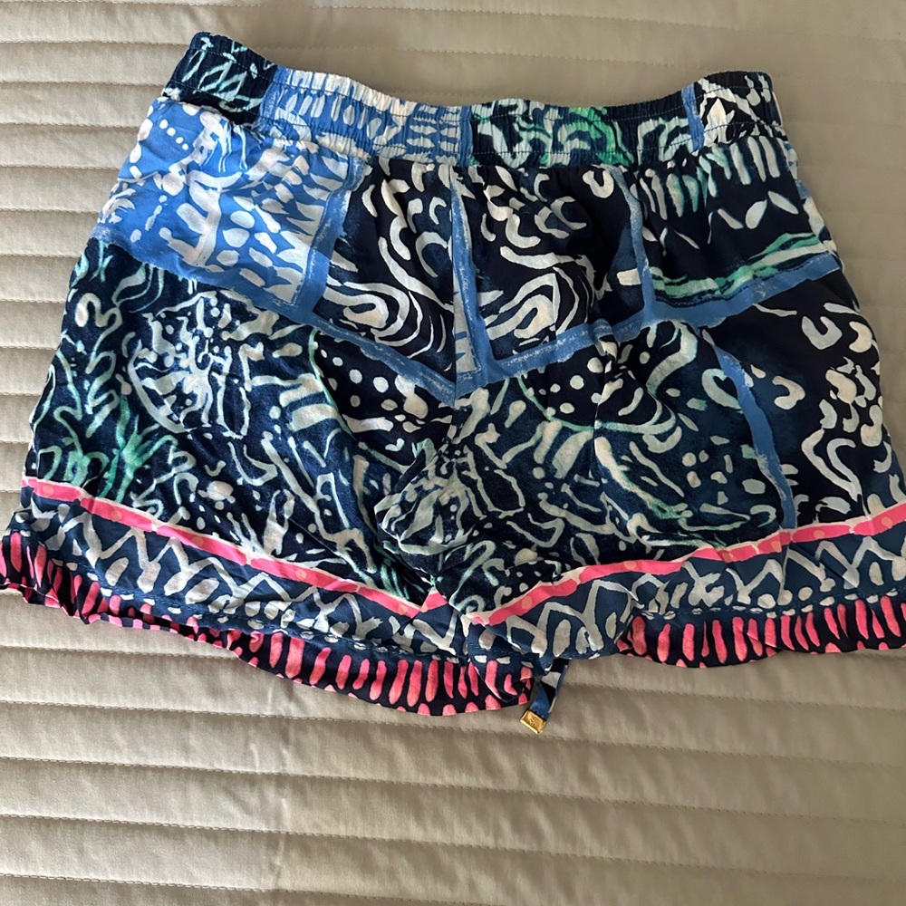 Lilly Pulitzer Blue and Pink Patterned Athletic Shorts - Picture 2 of 3